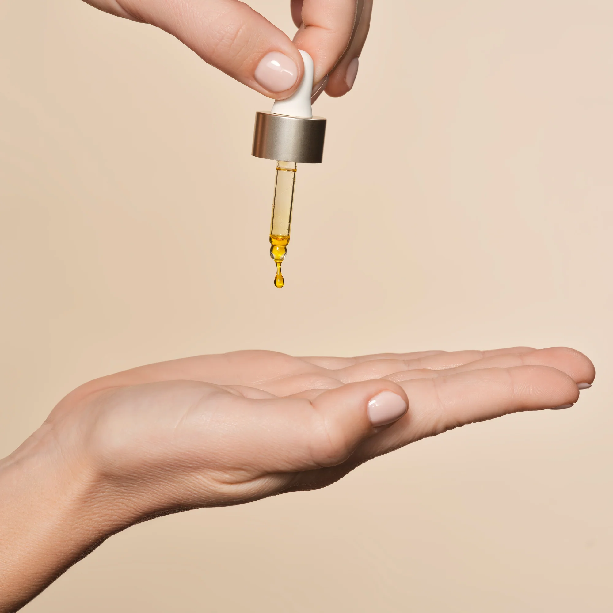 OVERNIGHT FACIAL Cellular Renewal Oil - Image 6